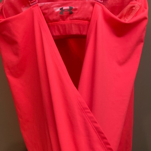 Under Armour Coral Tank Top - Picture 6 of 7